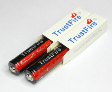 4x Trustfire 14500 900 mAh 3,7V Lithium-Ion Battery with PCB protection